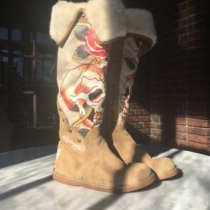 Skull and Roses Suede Snow Boots